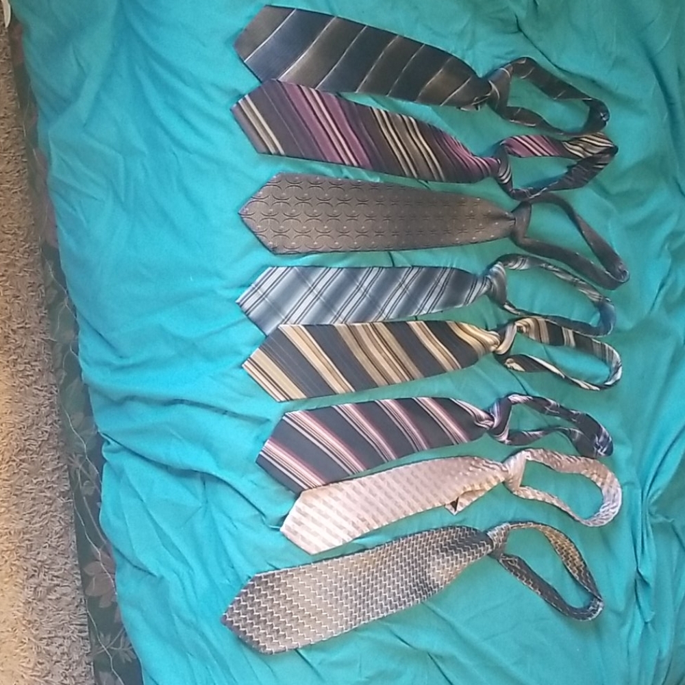 8 different mens ties